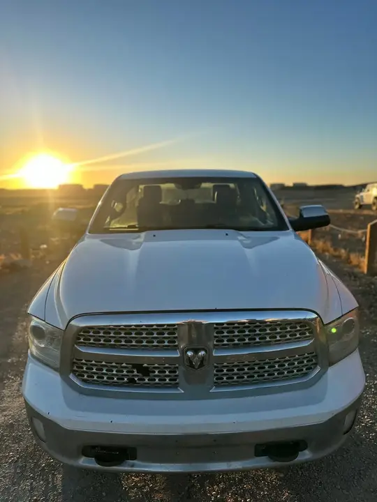 Ram 1500 Laramie 2016 photo 2