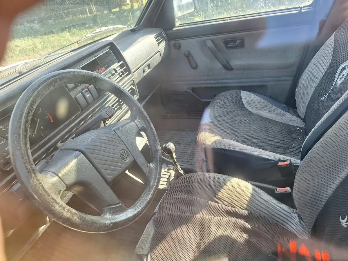 Volkswagen Jetta 1991 photo 2