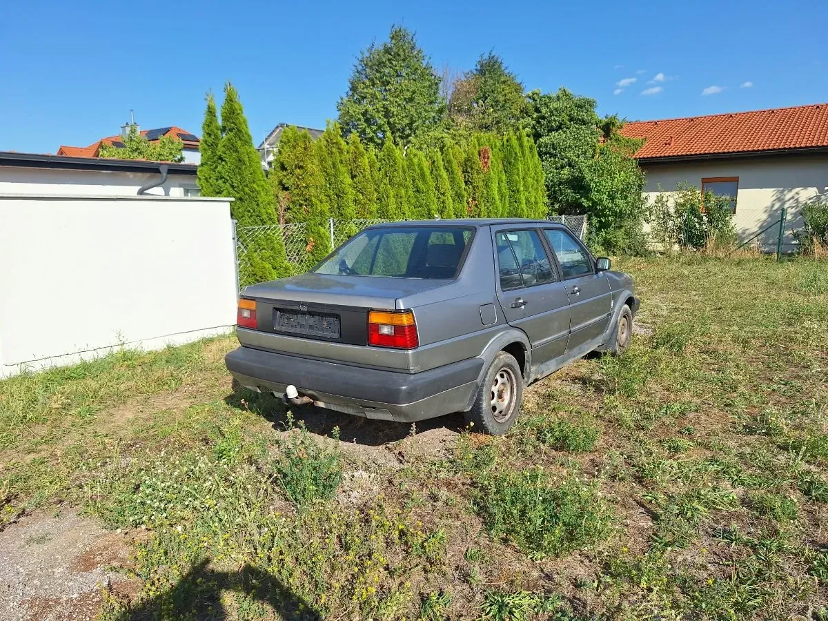 Volkswagen Jetta 1991 photo 3