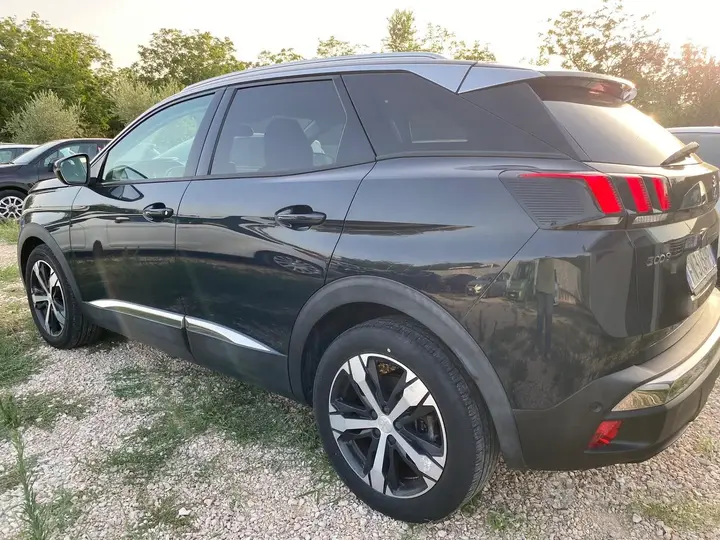 Peugeot 3008 2018 photo 4