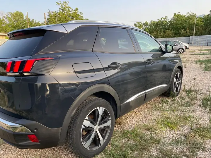 Peugeot 3008 2018 photo 5