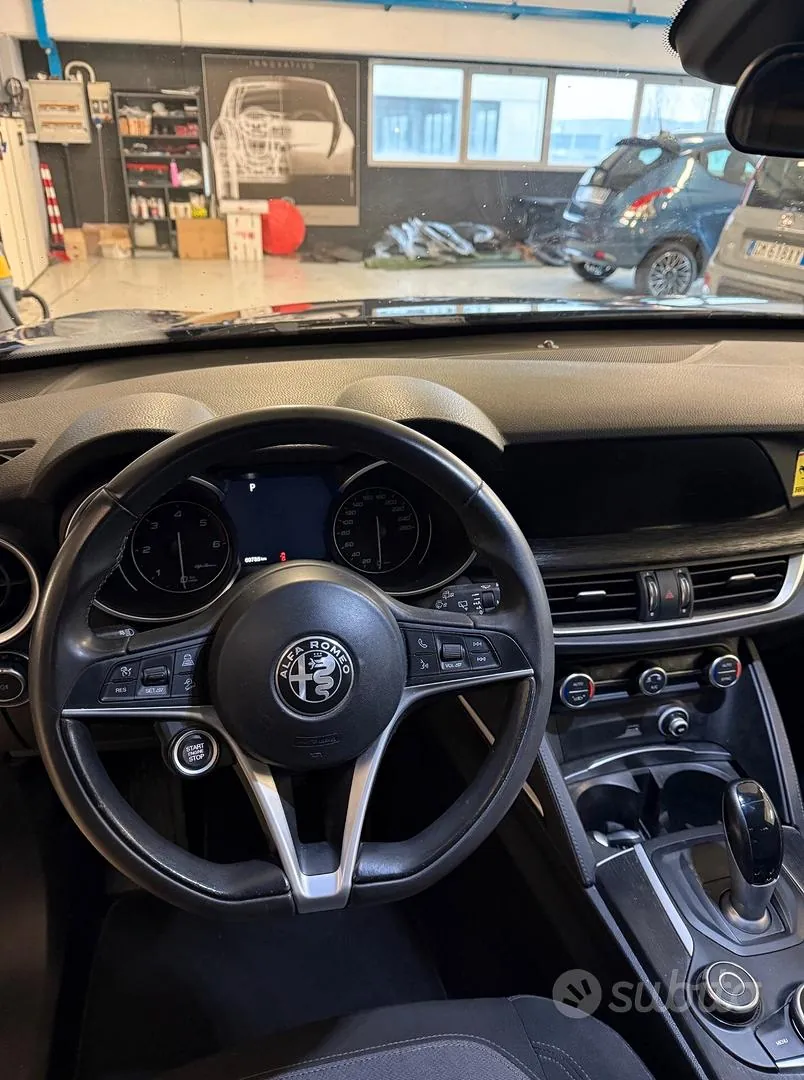 Alfa Romeo Stelvio 2019 photo 5
