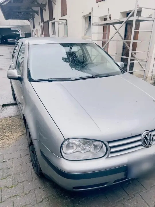 Volkswagen Golf 4