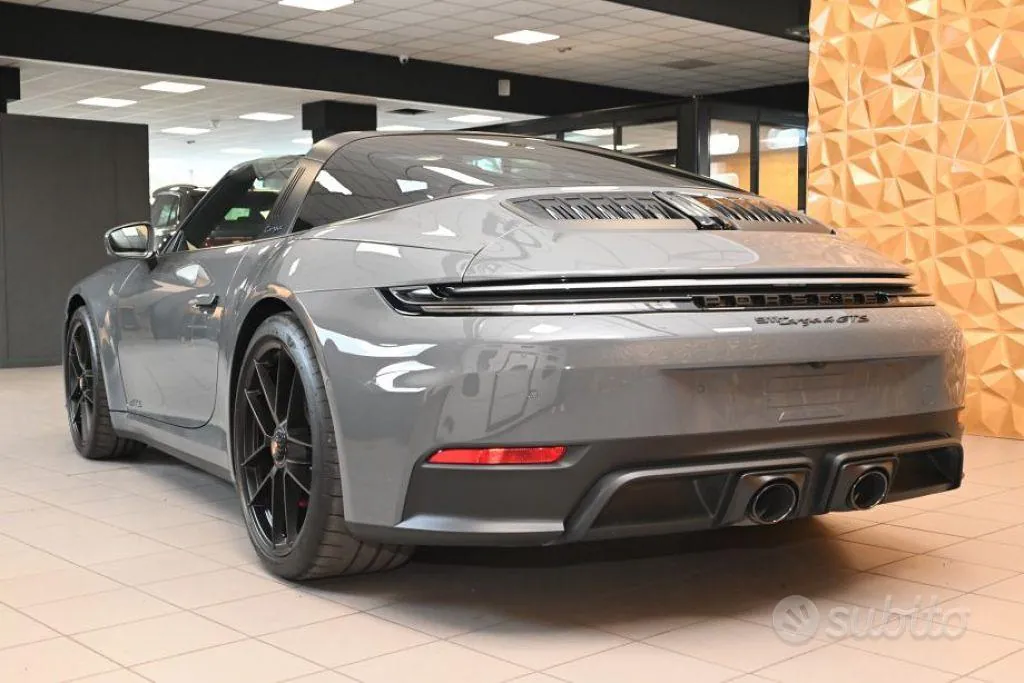 Porsche 911 Targa 2026 photo 4