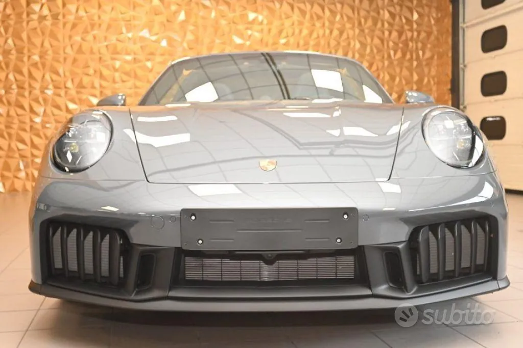 Porsche 911 Targa 2026 photo 5