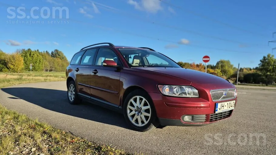 Volvo V50