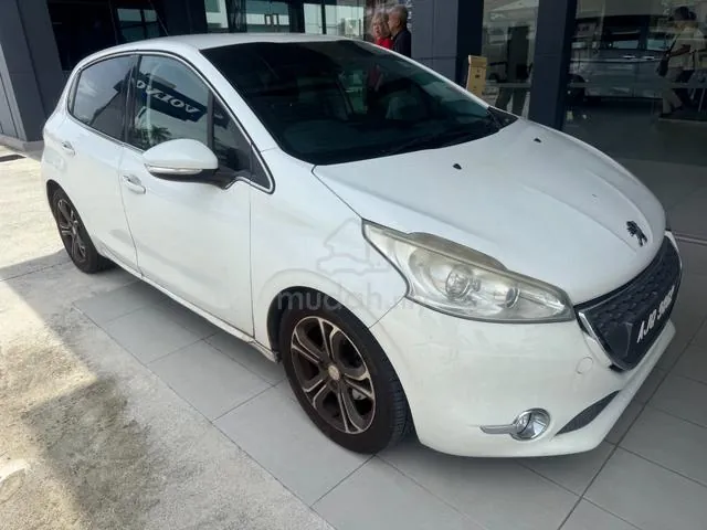 Peugeot 208