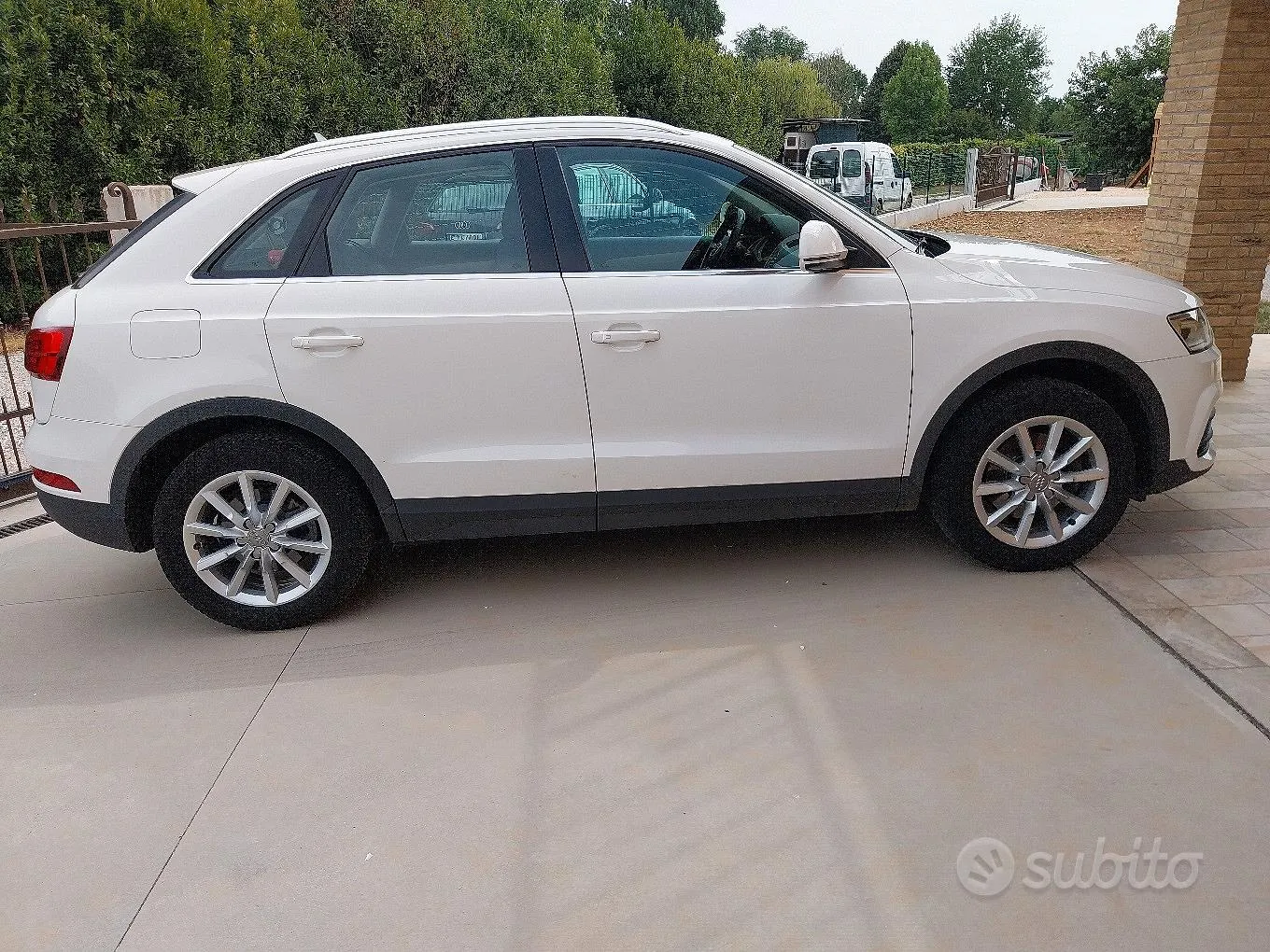 Audi Q3 2016 photo 3
