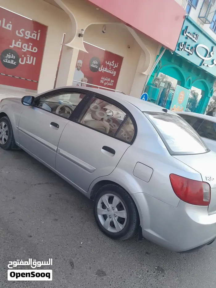 Kia Rio 2011 photo 2