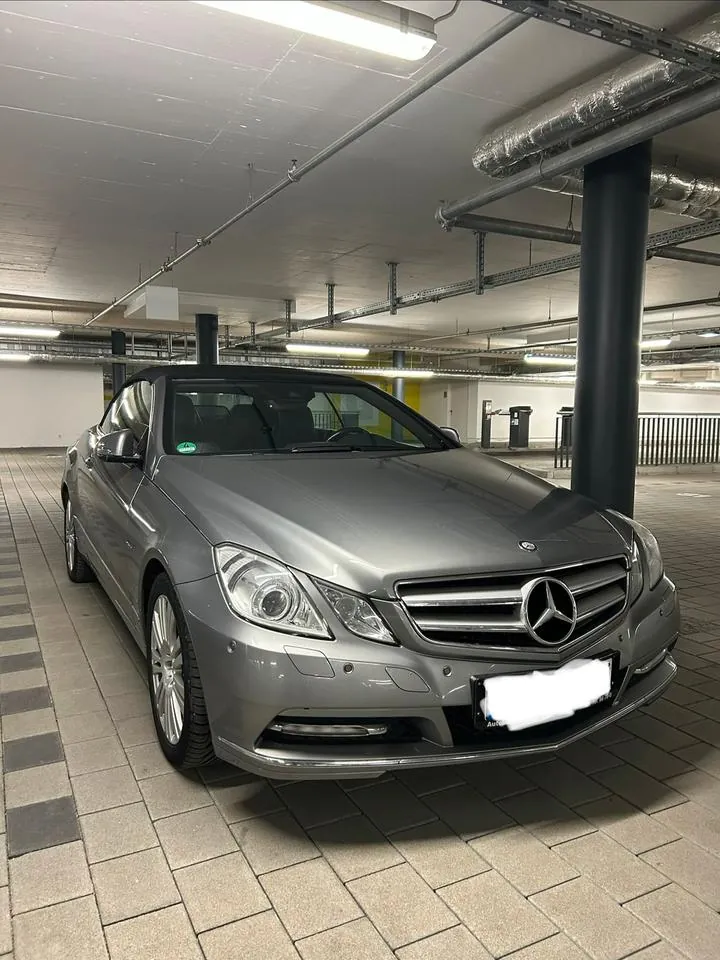 Mercedes-Benz E 200 Cabrio