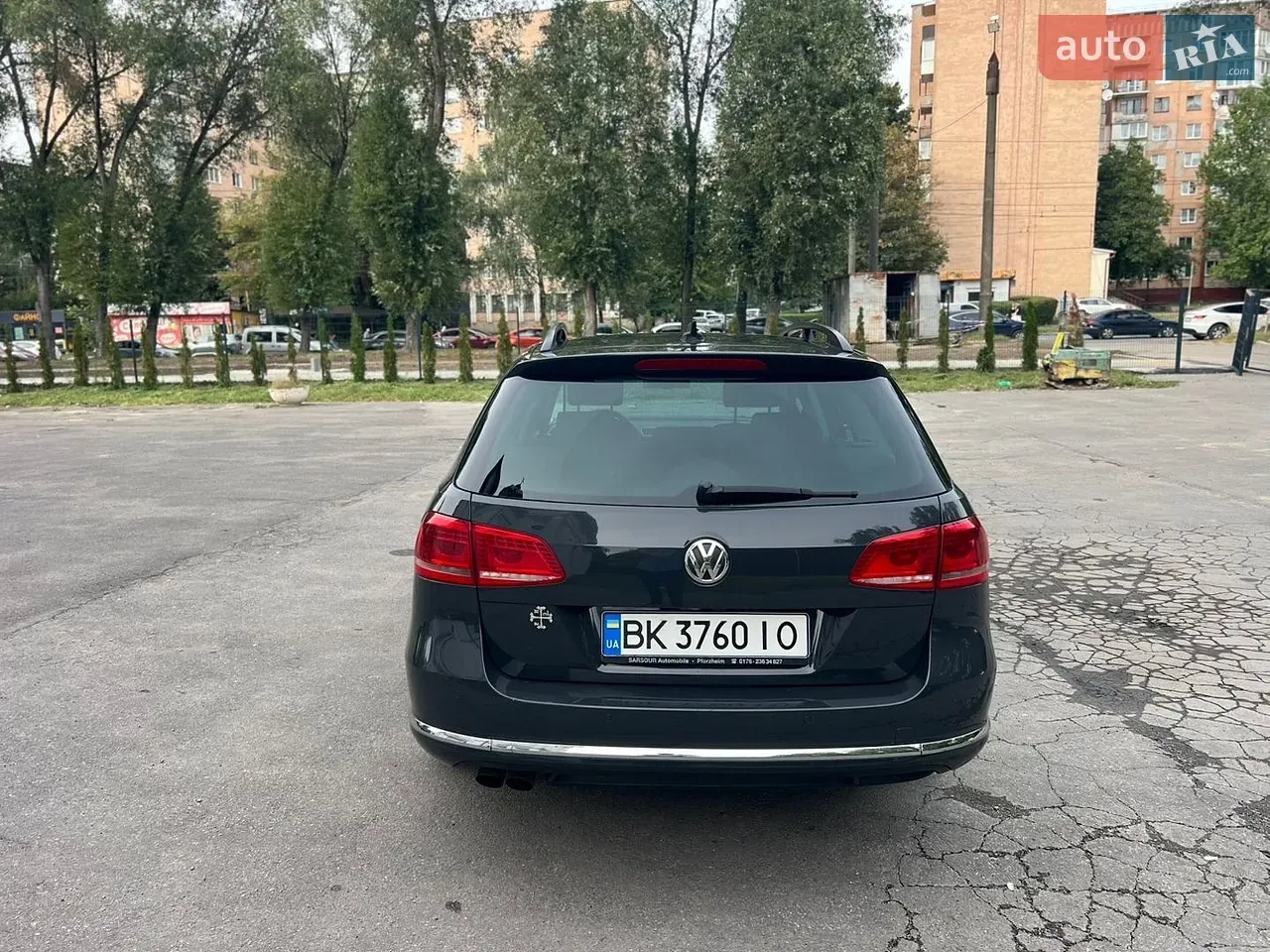 Volkswagen Passat 2011 photo 4