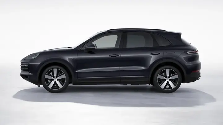 Porsche Cayenne 2023 photo 2