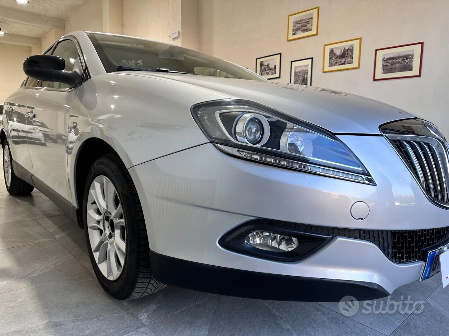 Lancia Delta 2010 photo 2