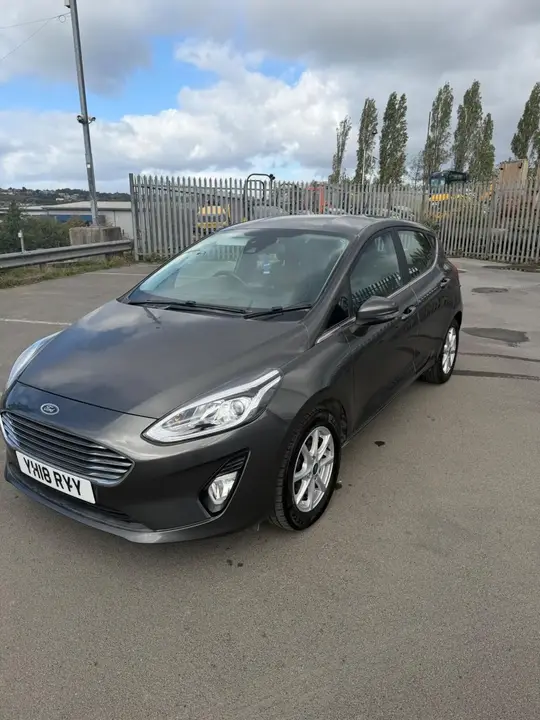 Ford Fiesta 2018 photo 3