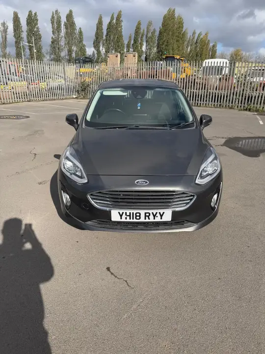 Ford Fiesta 2018 photo 2
