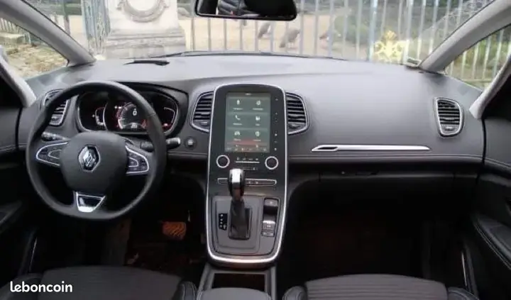 Renault Scenic 2017 photo 3