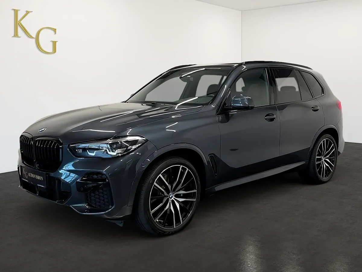 BMW X5 2022 photo 2