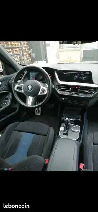 BMW 1 Series 2019 photo 2