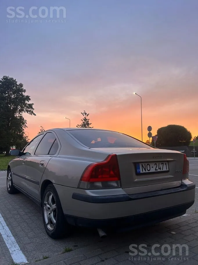 Volvo S60 2001 photo 3