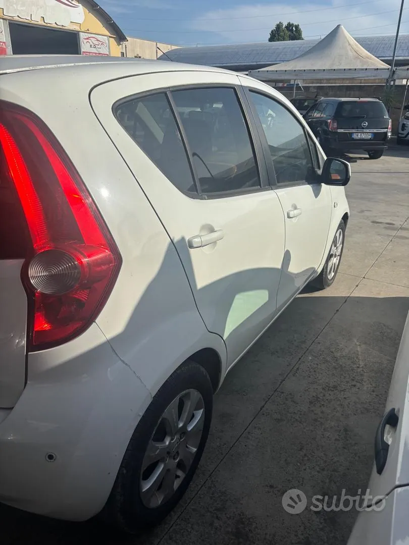 Opel Agila 2009 photo 4