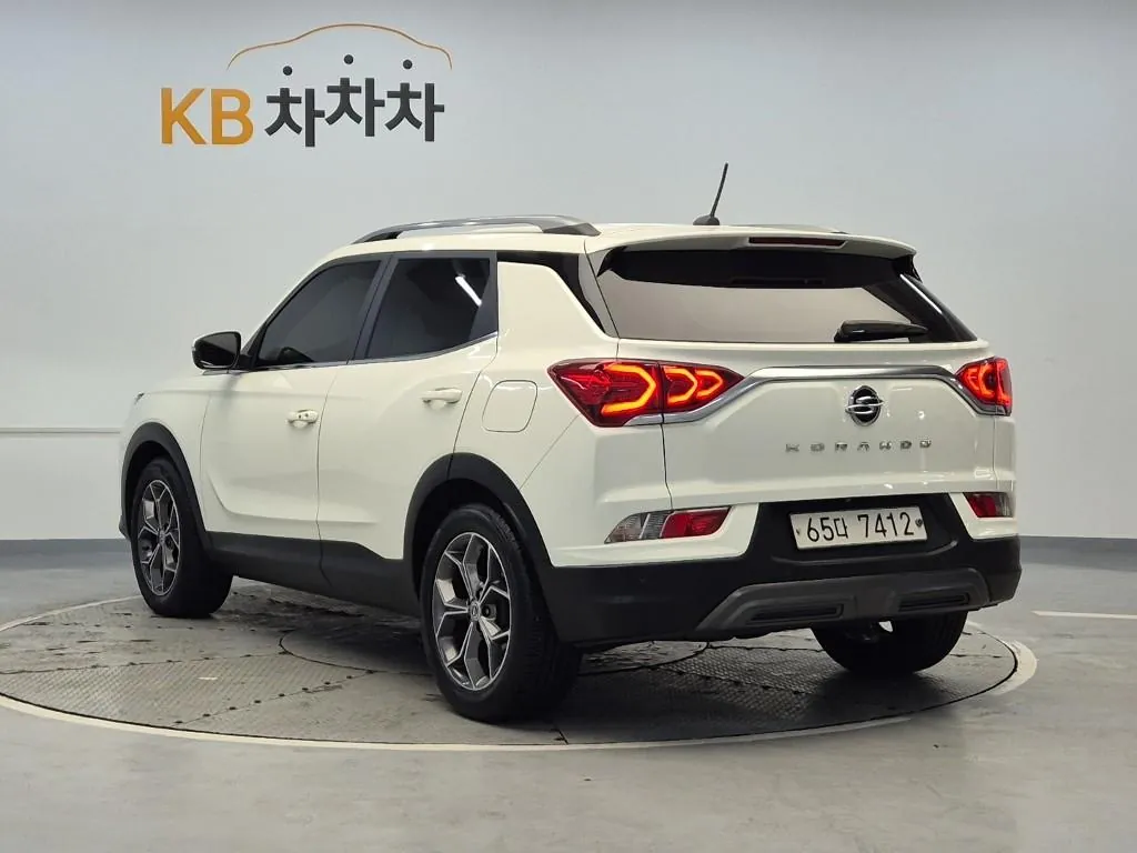 KG Mobility Korando 2019 photo 2