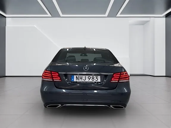 Mercedes-Benz E220 2014 photo 5