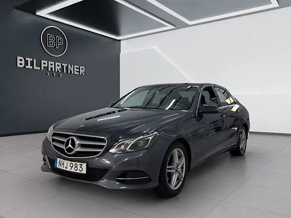 Mercedes-Benz E220