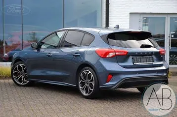 Ford Focus 2022 photo 3