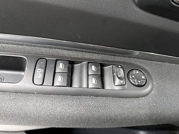 Peugeot 3008 2014 photo 5