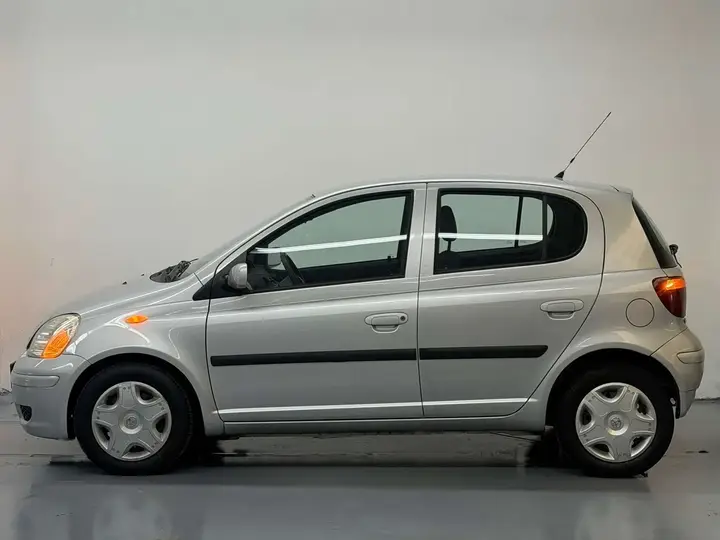 Toyota Yaris 2003 photo 5