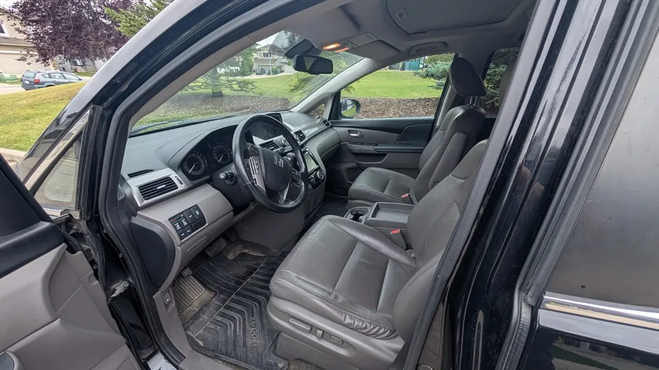 Honda Odyssey 2016 photo 4