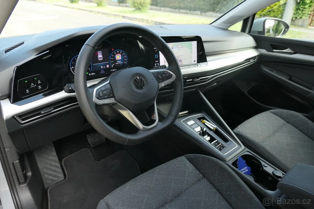 Volkswagen Golf Combi 2022 photo 5