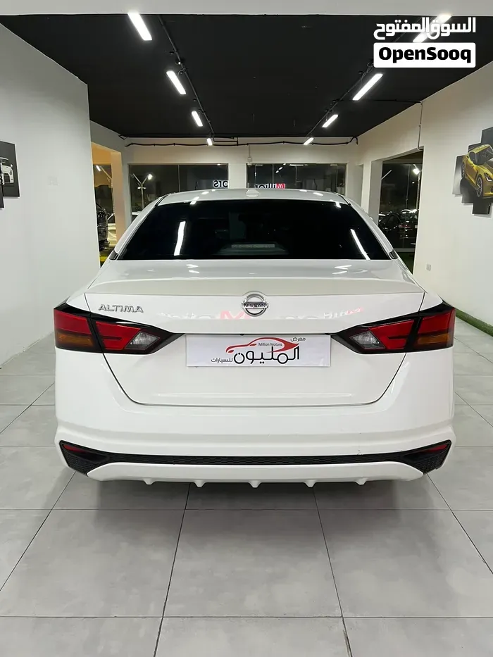 Nissan Altima 2019 photo 4