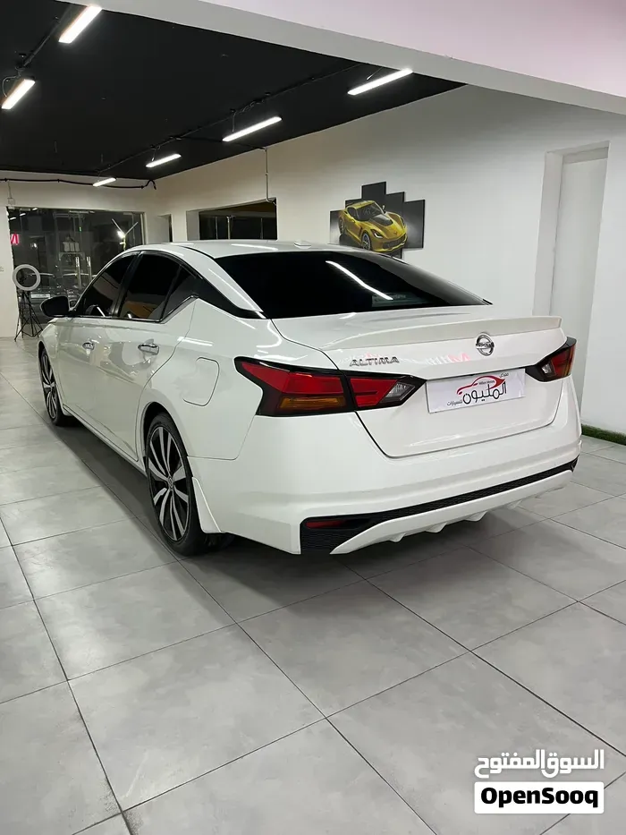 Nissan Altima 2019 photo 3