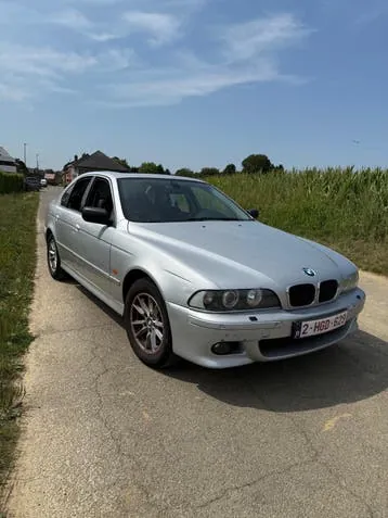 BMW 530I