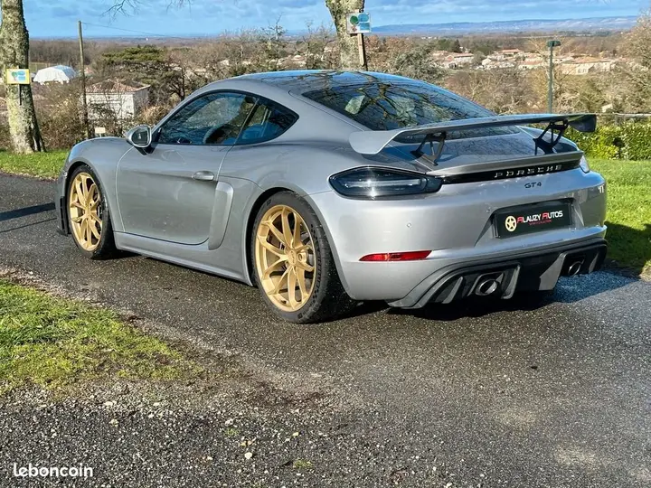 Porsche Cayman 2020 photo 3