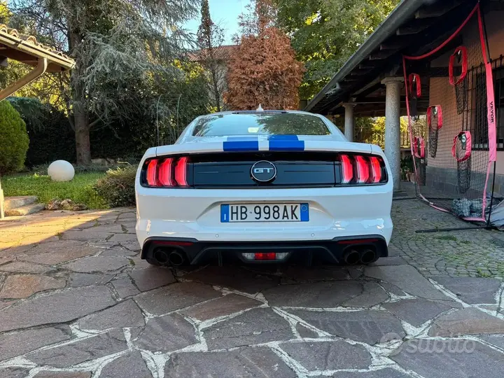 Ford Mustang 2026 photo 3