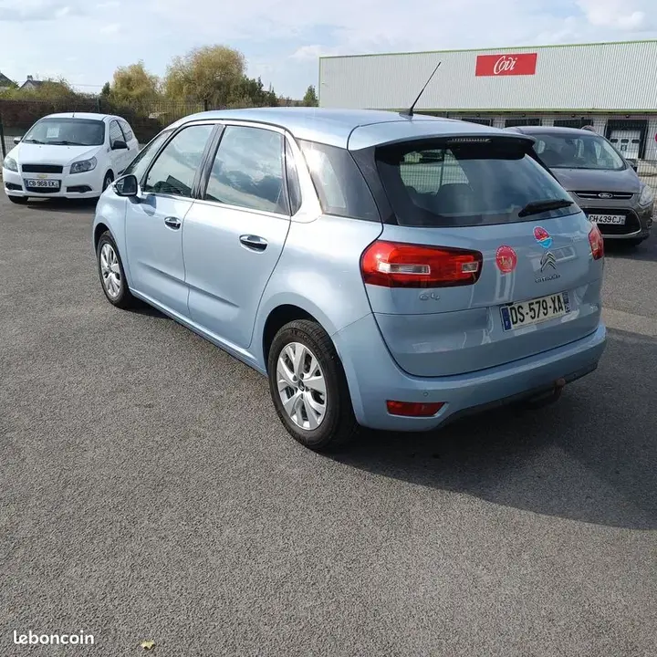 Citroen C4 Picasso 2015 photo 2