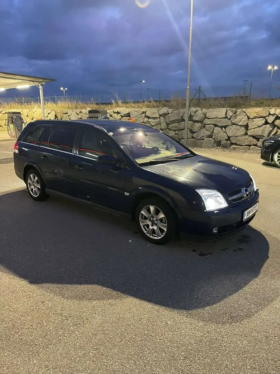 Opel Vectra 2004 photo 3