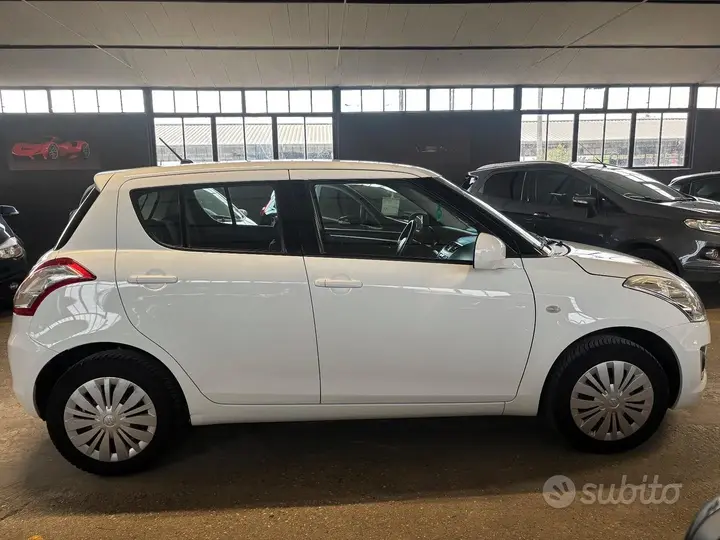 Suzuki Swift 2016 photo 5