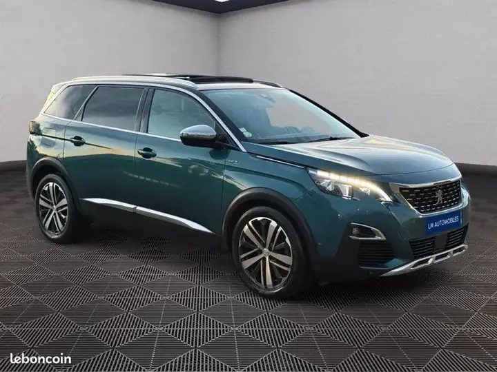 Peugeot 5008 2018 photo 2
