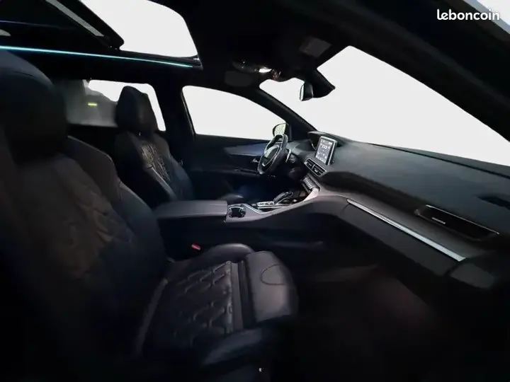 Peugeot 5008 2018 photo 5