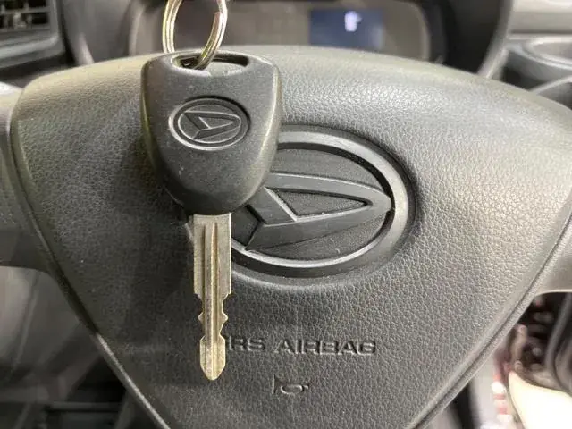 Daihatsu Mirae 2018 photo 4