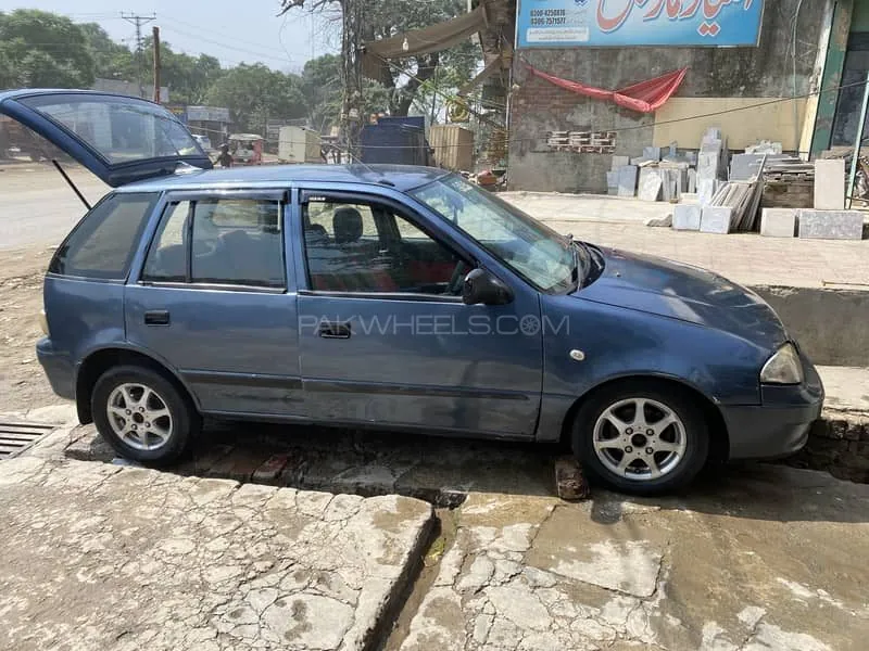 Suzuki Cultus