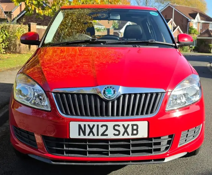 Skoda Fabia 2012 photo 4