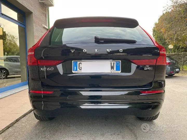 Volvo Xc60 2022 photo 5