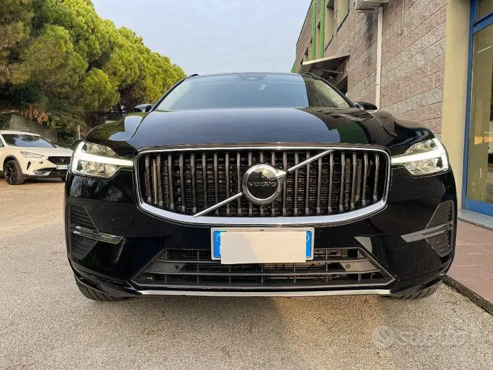 Volvo Xc60 2022 photo 4