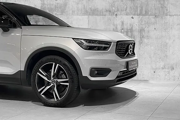 Volvo Xc40 2020 photo 2