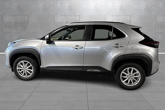 Toyota Yaris Cross 2024 photo 2