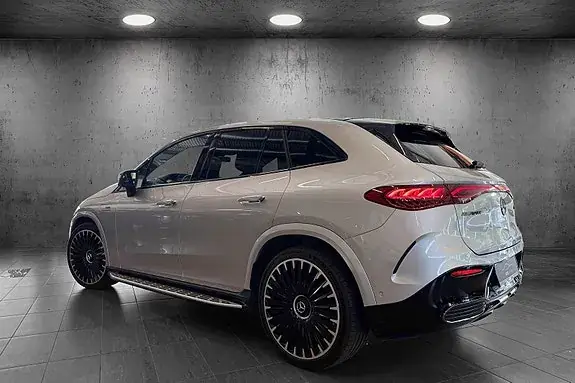 Mercedes-Benz Eqe 2023 photo 3